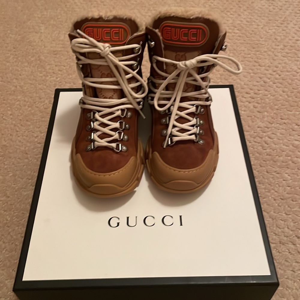 GUCCI
Flashtrek GG Canvas Hiking Boots
Size: 6 | UK 36.5
